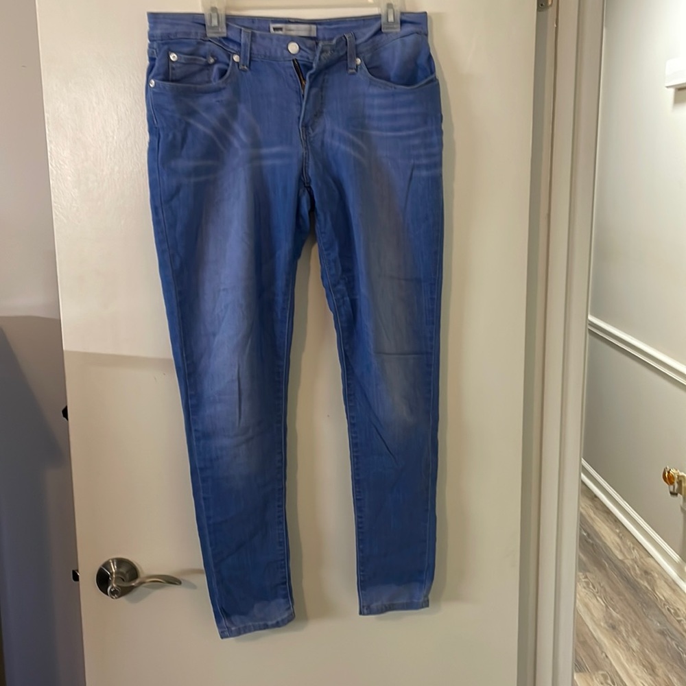 Women Levi legging jeans